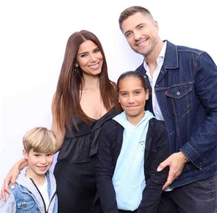 Discover The Private Abode Of Hollywood Hunk Eric Winter