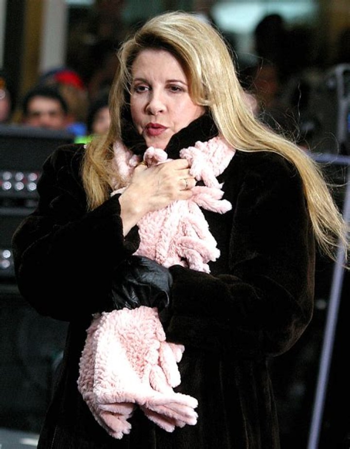 Is Stevie Nicks Still Alive?