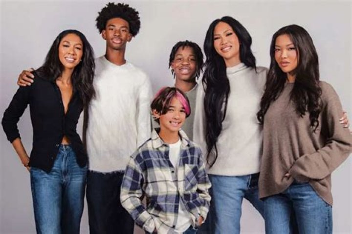 Uncover The Secrets Of Kimora Simmons' Parental Influence