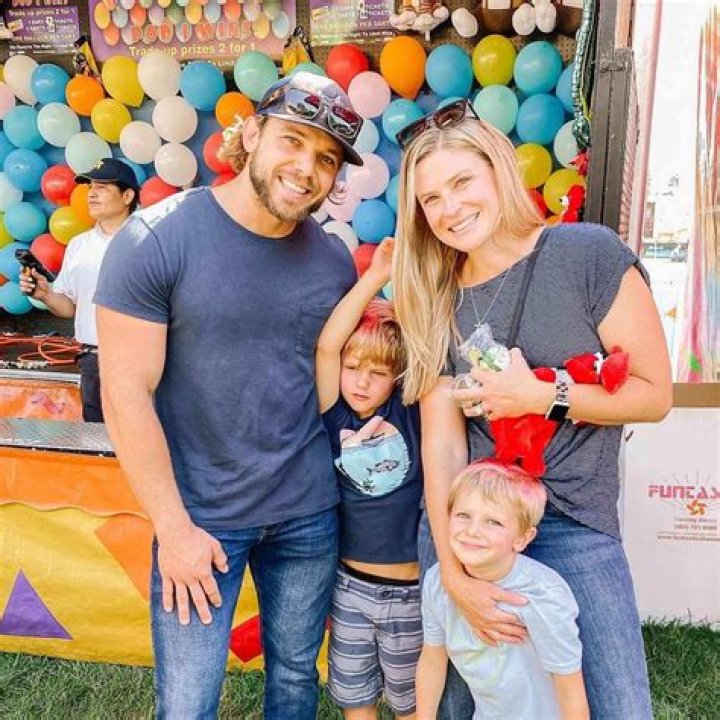 Unveiling Max Thieriot's Net Worth: Surprising Insights