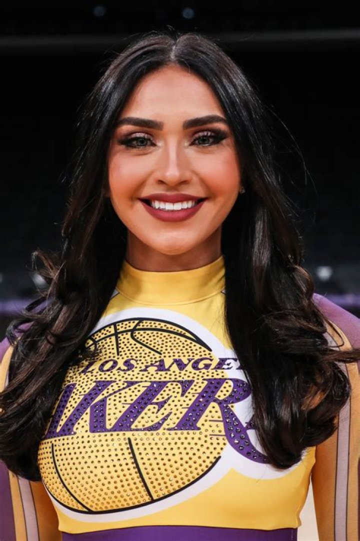 Unveiling The Quirks And Talents Of "Jenny The League Actress"